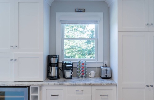 Chatham House | Chatham Loop/Stage Neck/5 Bed/6 Bath