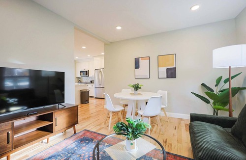 Cleveland Circle Apartment | Chestnut Hill, Parking, Renovated, Book Now!