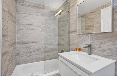 Galt Mile Hotel | Chic & Comfortable Stay | Walk from Lauderdale-by-the-Sea Beach | Adult-only