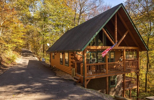 Rockbridge Cabin | Chickadee Cabin (Hocking Hills area)