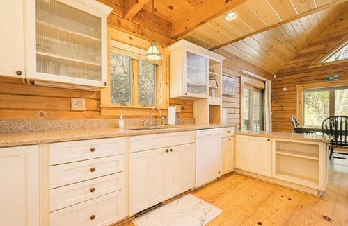 Farmington Cabin | Chief Nemacolin's Lodge - Spacious Cabin for Group Gatherings near Ohiopyle
