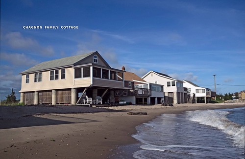 Madison Cottage | Chill and relax. Or remote to work from the beach.