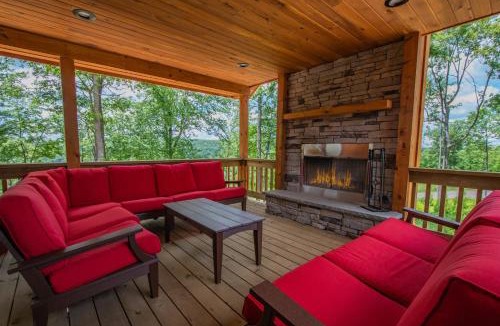McHenry House | CJs Mountain Lodge