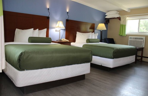 Claremont Hotel | Claremont Motor Lodge