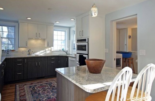 Tisbury House | Classic Downtown Property