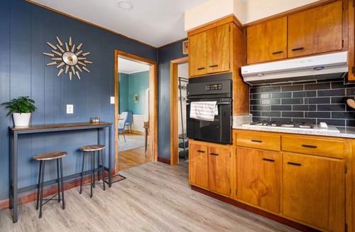 Clintonville House | Classic Home | Long Stays Welcome | Garage | OSU