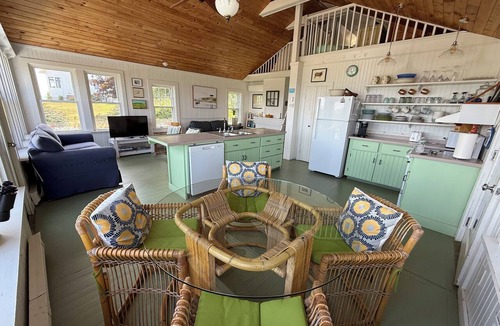 Portsmouth Cottage | Classic waterfront cottage on Prudence Island, private beach, dock & mooring