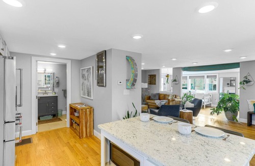 Newburyport House | Cloud Break: Private Neighborhood Beach, Great Outdoor Space, Serene Vibe