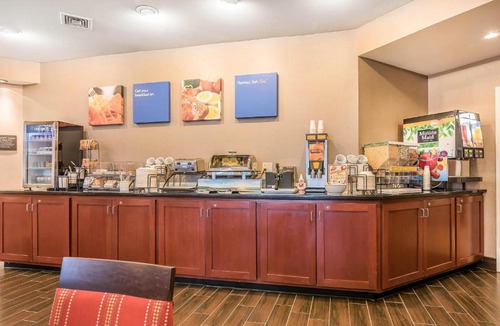Concord Hotel | Comfort Inn Concord South End