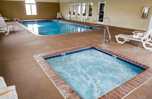 Kearney Hotel | Comfort Inn Kearney - Liberty
