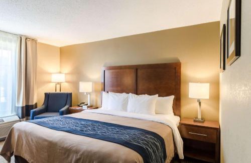 Randolph Hotel | Comfort Inn Randolph-Boston
