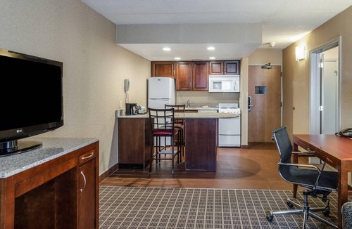 West Springfield Hotel | Comfort Inn & Suites West Springfield