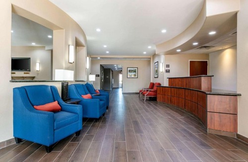 Van Buren Hotel | Comfort Inn & Suites Van Buren - Fort Smith