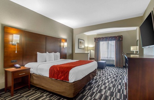 Danville Hotel | Comfort Suites Danville