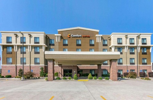 Hopkinsville Hotel | Comfort Suites Hopkinsville near Fort Campbell
