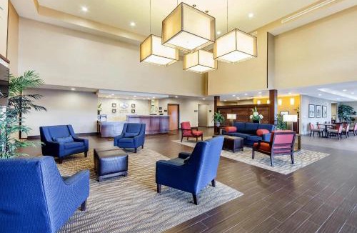 Marietta Hotel | Comfort Suites Marietta-Parkersburg