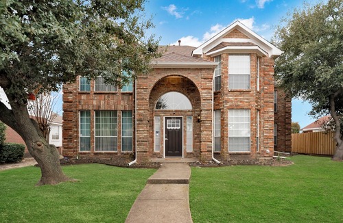 Rowlett House | Comfortable 5BR 3BA Central Location