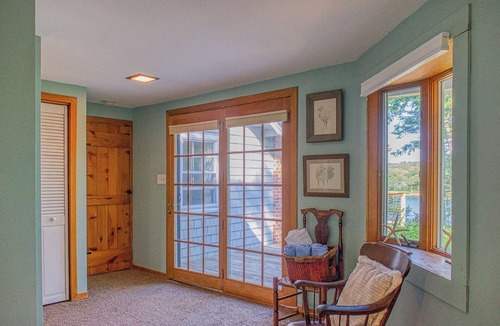 Wiscasset House | Comfortable, quiet, riverfront home