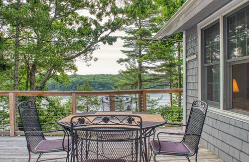 Wiscasset House | Comfortable, quiet, riverfront home
