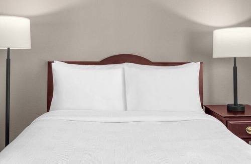 Milpitas Hotel | Comfortable Suite w/breakfast Near Major Silicon Valley Attractions