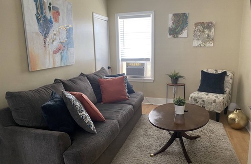 Brockton Apartment | Comfy Easeful Two Bedroom Apartment. 30 Minutes to Boston