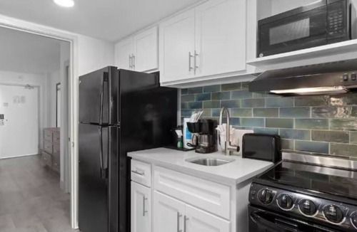 Myrtle Beach Hotel | Compass Cove Condo | Oceanfront Balcony + Walk to Market Common & Pier 14