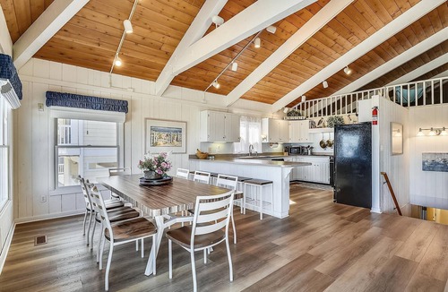 South Bethany House | Complimentary activities, a $300 WEEKLY value! Location, location, location . this home in lovely South Bethany Beach has it! Wake up to beautiful sunrises