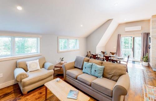 Lamoine House | Contemporary home with woodstove, firepit, 2 kitchens & fast WiFi- walk to beach