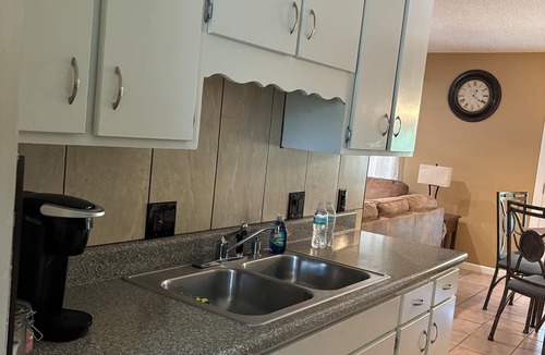 Springdale House | Convenient, and Clean Home 1BR
