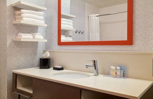 Smithfield Hotel | Convenient & Comfy Smithfield Lodging - Near Colleges & Casino