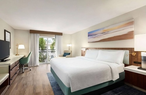 Carlsbad Hotel | Convenient Stay in Carlsbad | Pool Access | Near Legoland California - 3 miles