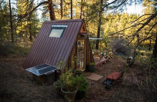 Orderville House | Convertible A-Frame Glamping Cabin Zion National Park