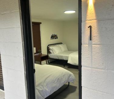 Cookson House | Cookson Resort -Tenkiller Cabin 5