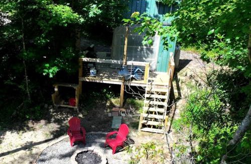 Purlear Ski Chalet | Cool A-Frame on Creek in Purlear, North Carolina
