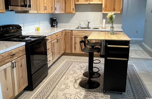 Milford Apartment | Cooperstown Double Play Lodge Unit B Near HOF