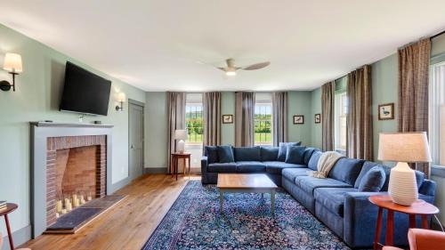 Ashley Falls House | Copper Kettle Farm by AvantStay