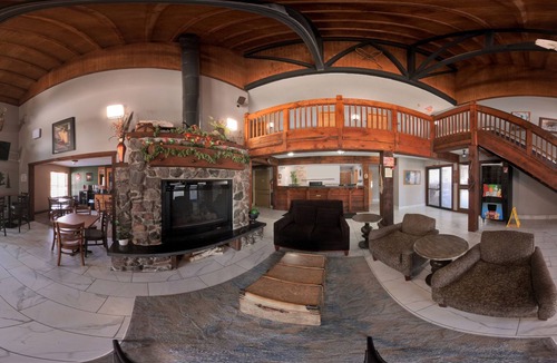 Black River Falls Hotel | Coratel Plus Suites by Jasper Black Riverfalls - Comfort 2 Queen Beds NS