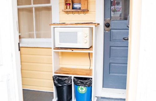 Wolfeboro Cottage | Cottage 7 - Year Round - Pet Friendly - Stand Alone 1 Bedroom/1 Bath
