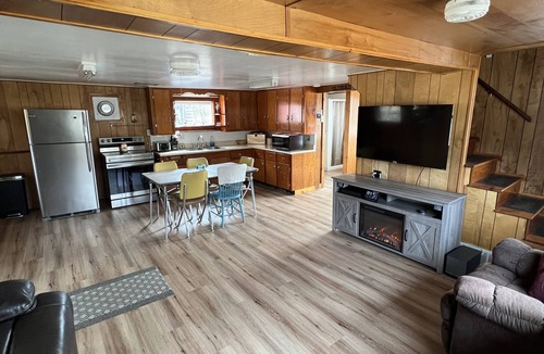 Errol House | Cottage on Akers Pond