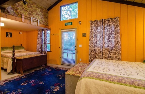 Charlotte Hotel | Cottage Suite located in the most beautiful area in New England!