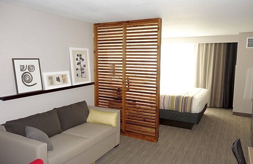 Lawrence Hotel | Country Inn & Suites by Radisson Lawrence