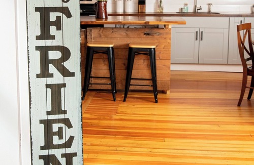Colrain House | Couples 2 Bedroom Retreat-Close to Shelburne Falls