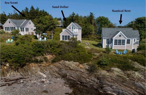 Bailey Island Cottage | Couples Cottage at Mackerel Cove - Enjoy your views of Mt. Washington on the Rooftop Deck!