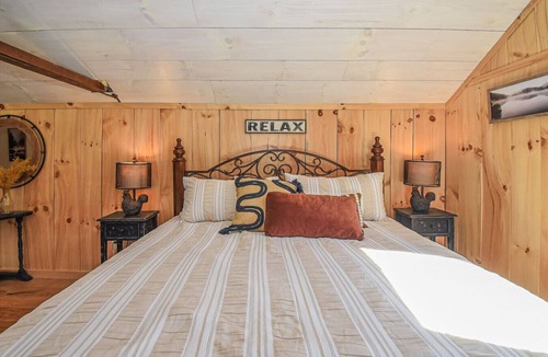 Crellin House | Couples Retreat: The HayLoft- Rustic Escape For 2