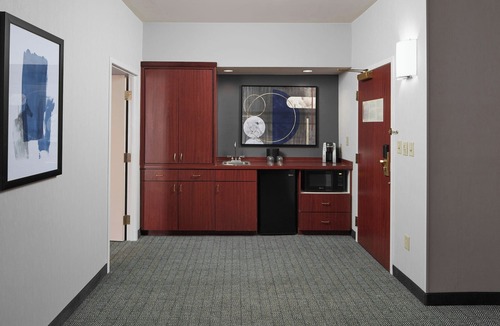 Venable Hotel | Courtyard by Marriott Charlottesville University Medical Ctr