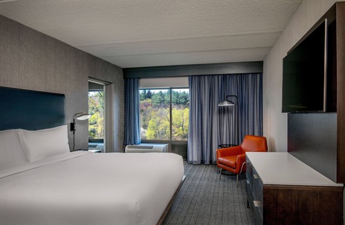 Marlborough Hotel | Courtyard by Marriott Boston Marlborough