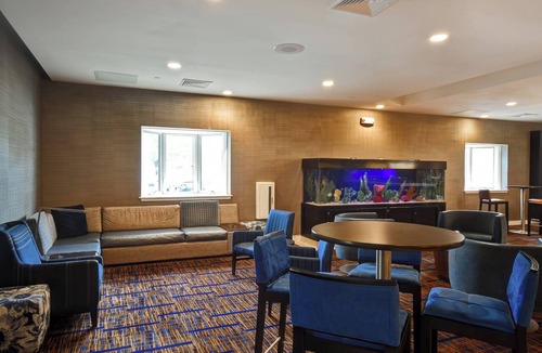 Hyannis Hotel | Courtyard By Marriott Cape Cod Hyannis