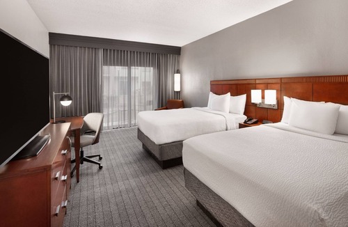 Memphis Hotel | Courtyard by Marriott Memphis Airport