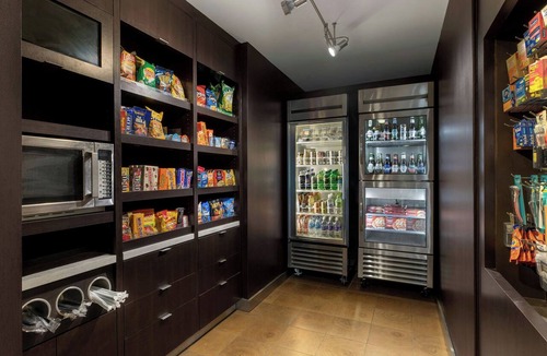 Moon Township Hotel | Courtyard by Marriott Pittsburgh Airport