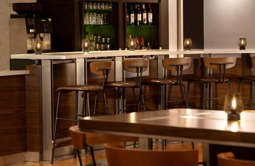 Albion Hotel | Courtyard by Marriott Providence Lincoln